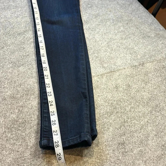 Joe's Jeans, Flawless The Icon Ankle Mid  Rise Skinny Ankle. Size 26. - Picture 2 of 11
